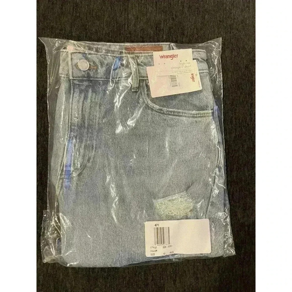 Wrangler Denim Jean Shorts 12 31 High Rise Vintage 3” Light Wash Mom Cut Off NWT - Picture 2 of 8